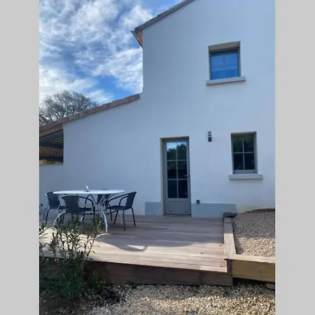 Apartment A Dans Un Domaine Prive Au Rez-de-jardin Cavalaire-sur-Mer
